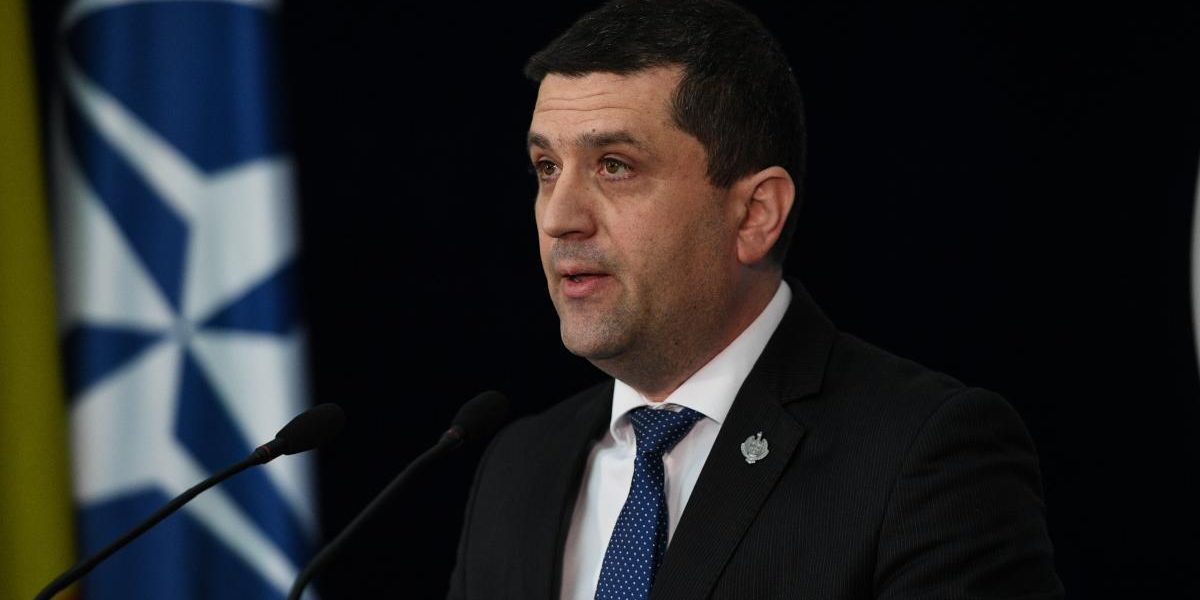 Ministrul Apărării, Radu Miruță, a declarat că România este protejată de rachete iraniene prin scutul de la Deveselu și alte sisteme similare din regiune