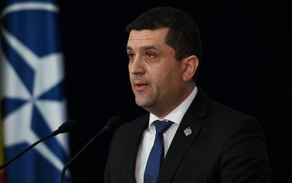 Ministrul Apărării, Radu Miruță, a declarat că România este protejată de rachete iraniene prin scutul de la Deveselu și alte sisteme similare din regiune