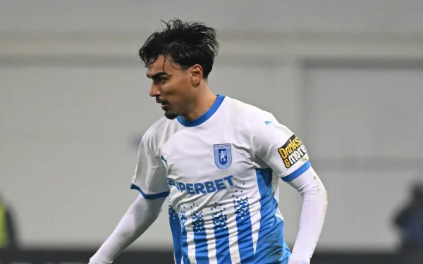 Reacția lui Baiaram după meciul cu CFR Cluj, de pe bancă Ștefan Baiaram a fost rezervă în meciul de sâmbătă dintre Universitatea Craiova și CFR Cluj, care s-a încheiat cu victoria oltenilor, scor 2-0