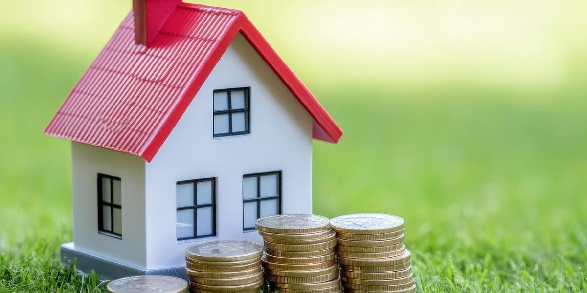 Piața rezidențială din România traversează o perioadă de ajustare, în condițiile în care tot mai mulți locuitori ai orașelor aleg să închirieze, iar interesul pentru cumpărare crește, dar accesul devine tot mai dificil