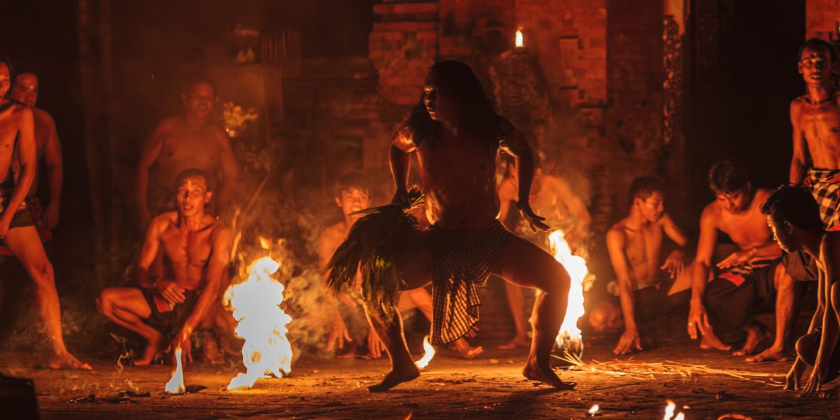 De ce schimbăm radical noaptea: Misterele psihologiei și antropologiei dezvăluite