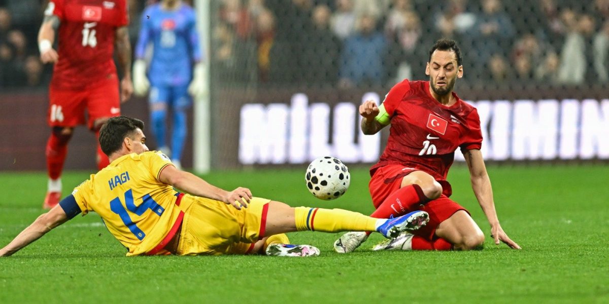 O ratare a calificării a adus în lumina reflectoarelor responsabilitatea directă a selecționerului, însă în cazul recentei campanii europene a naționalei de fotbal a României, această condamnare nu poate fi redusă doar la acțiunile din teren sau la bănuielile legate de resursele disponibile