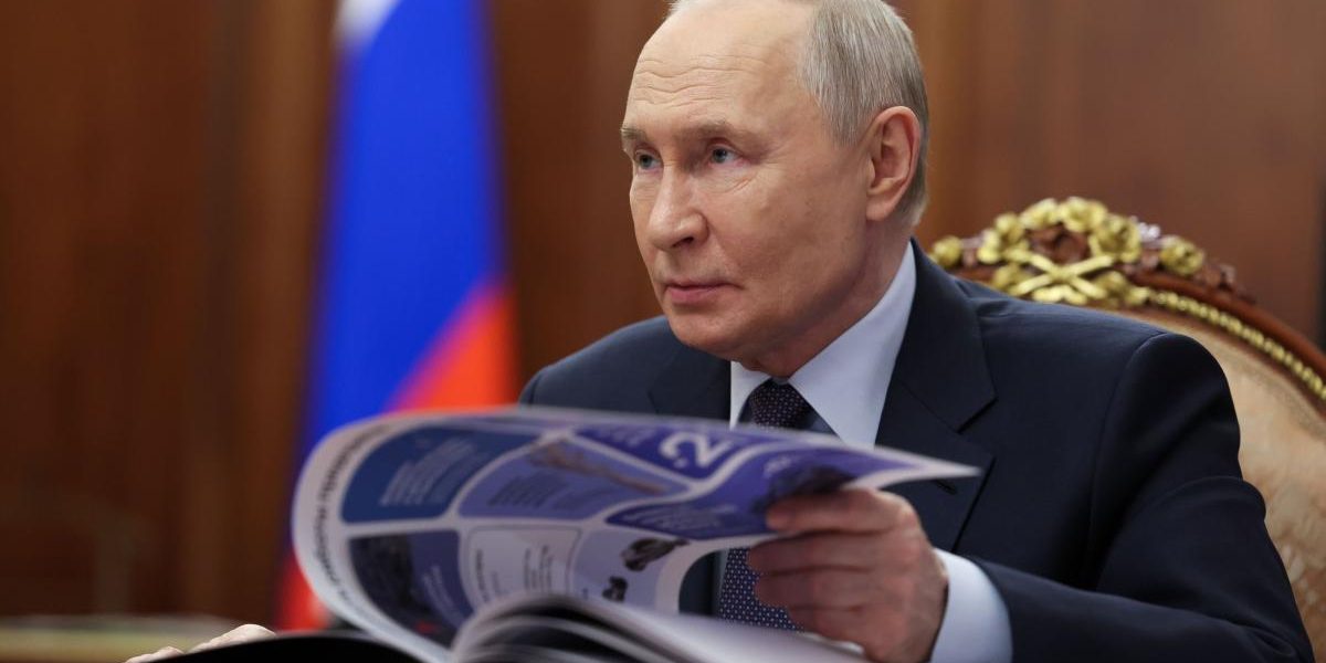 Rusia lui Putin: Lege pentru trupe în străinătate, NATO avertizează