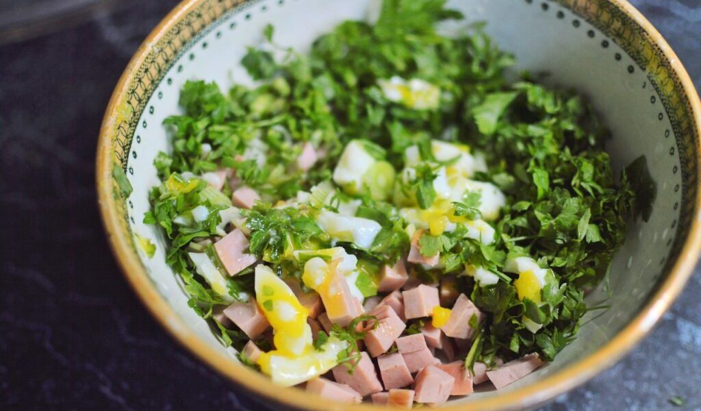 Nutriționiștii, verdict dur: Mâncărurile „sănătoase” care-ți sabotează silueta