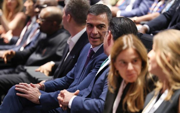 Sanchez, sfidător la Beijing, vrea să reducă deficitul cu China