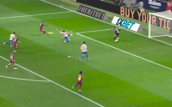 Un meci palpitant între Atletico Madrid și FC Barcelona a oferit un spectacol cu multiple răsturnări de situație, încheiat fără un rezultat clar după eliminări și decizii controversate ale arbitrajului