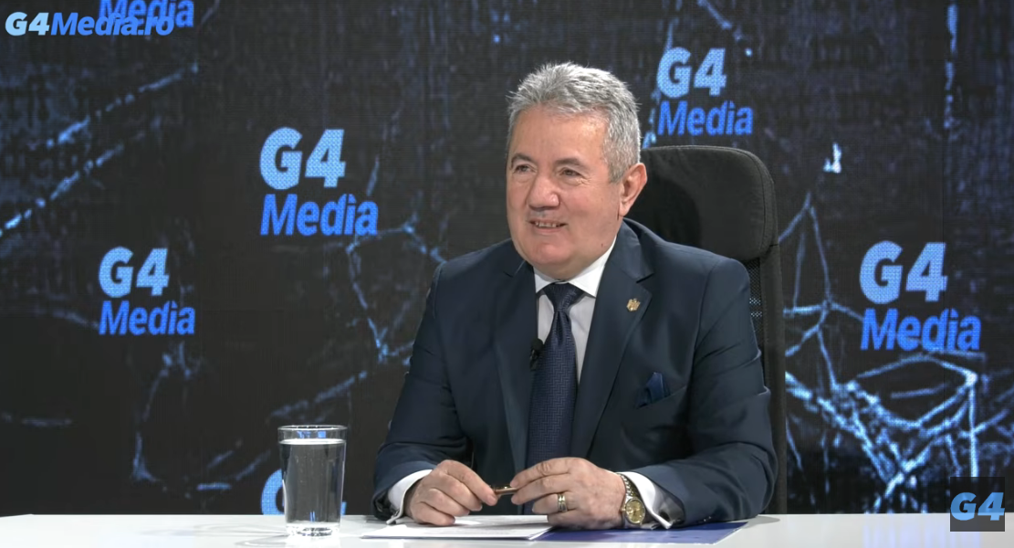 Compania Falcon Defence vrea să producă muniție de artilerie de 155 mm în România Compania din industria de apărare Falcon Defence intenționează să producă în România muniție de artilerie de 155 mm, materiale energetice și muniție anti-dronă