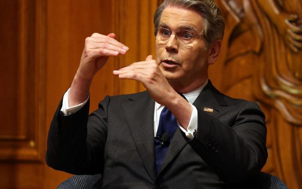 Secretarul Trezoreriei SUA: „Durere economică” pentru a opri Iran-ul. Londra, în pericol?