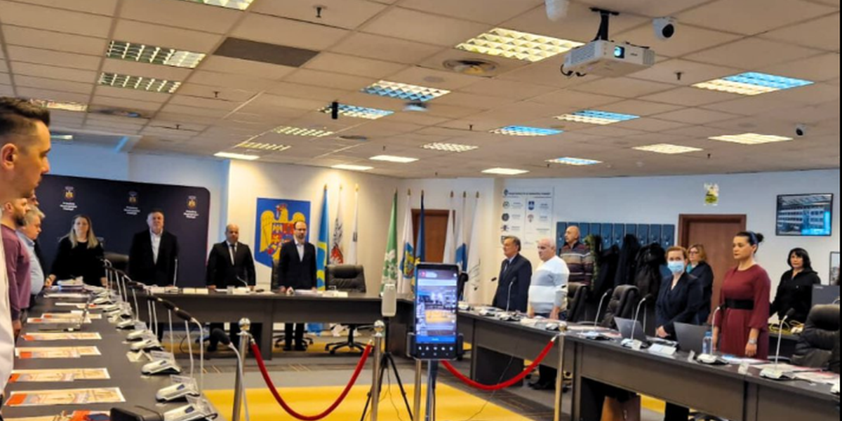 Haos la Primăria Ploiești: Scandal de două ore din cauza listei de concedieri