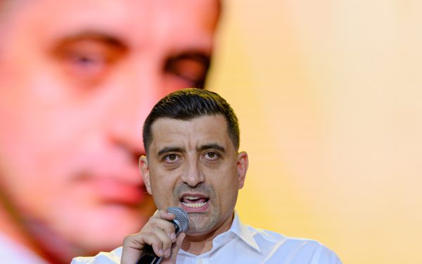 Simion, replică dură pentru Magyar: „N-am dansat pe morminte”