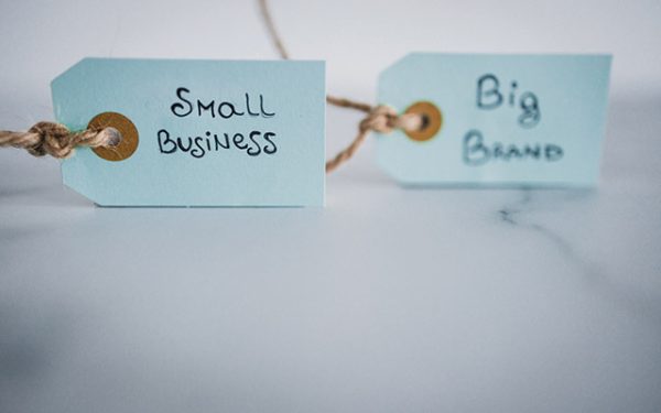Brandurile locale, „David” cu „Goliat”: cum fură piață de la multinaționale