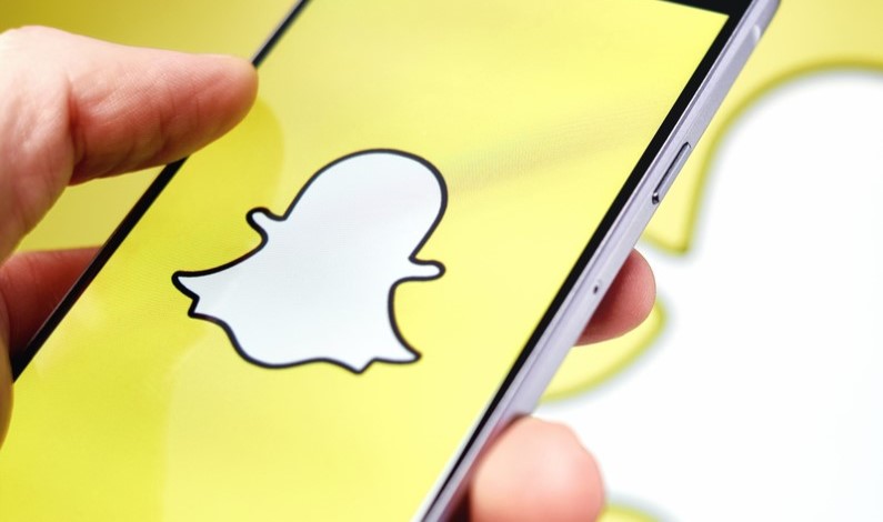 Concedieri masive la Snapchat: Compania renunță la 1.000 de angajați