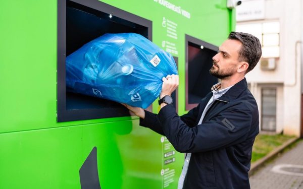 IZI, soluția de reciclare din România, depășește un milion de pachete colectate