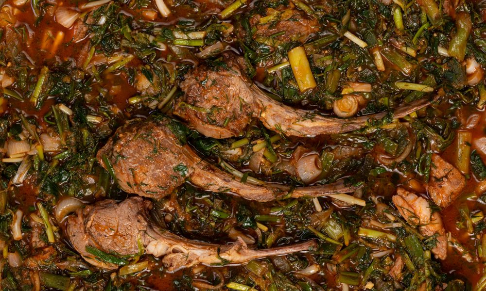 Stufat de Miel, rețeta bunicii: Aroma Paștelui umple casa din România