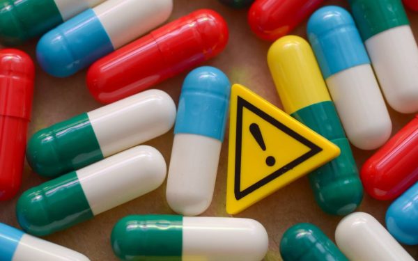 Atenție: Combinații de suplimente alimentare periculoase pentru sănătate!