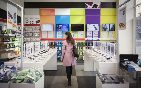 Smartphone-urile, la ceas de cumpănă: Samsung și Xiaomi, în cădere liberă, Apple rezistă