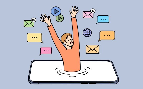 Telefonul îți FURĂ atenția: Ce semne îți arată că-ți distruge concentrarea!