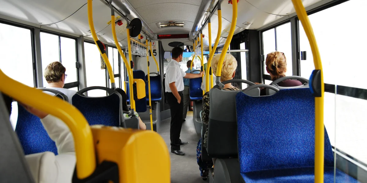 Cât ne va costa transportul public în 2026? București versus marile capitale din Europa