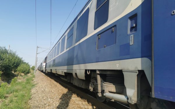 Tren ucigaș: Femeie moartă pe ruta București – Constanța. Traficul feroviar, blocat