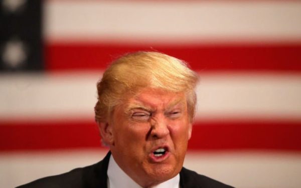 Președintele SUA, Donald Trump, a intensificat tensiunile din regiunea Orientului Mijlociu, după ce a publicat pe platforma sa Truth Social o amenințare adresată Iranului, în care a anunțat că marți va fi „Ziua Centralelor Electrice și Ziua Podurilor”, într-o combinație simbolică menită să evidențieze consecințele, într-un limbaj explicit și agresiv