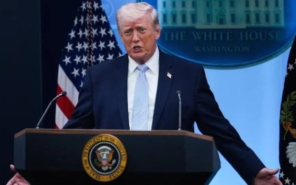 Mai multe țări din Golf se aflau în stare de alertă maximă, anticipând posibile atacuri iraniene, pe măsură ce se apropia data limită impusă de președintele american Donald Trump Teheranului