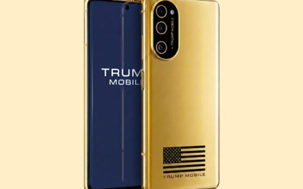 Designul Trump Phone, din nou schimbat: Ce aduce nou telefonul și site-ul