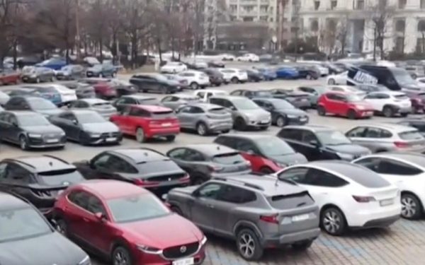 Producția auto din România, în picaj în martie: -4,5%, în timp ce înmatriculările cresc