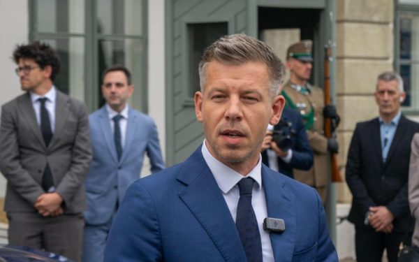 Maghiari vs. Români: Alegerile din Ungaria arată unde stagnează România