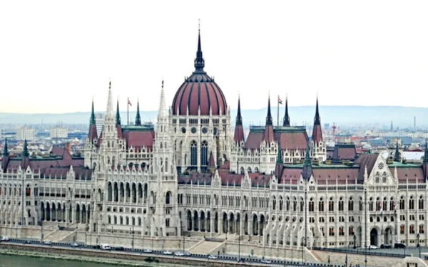 Ungaria: Partidul Tisza, victorie zdrobitoare la alegeri. Majoritate uriașă în Parlament