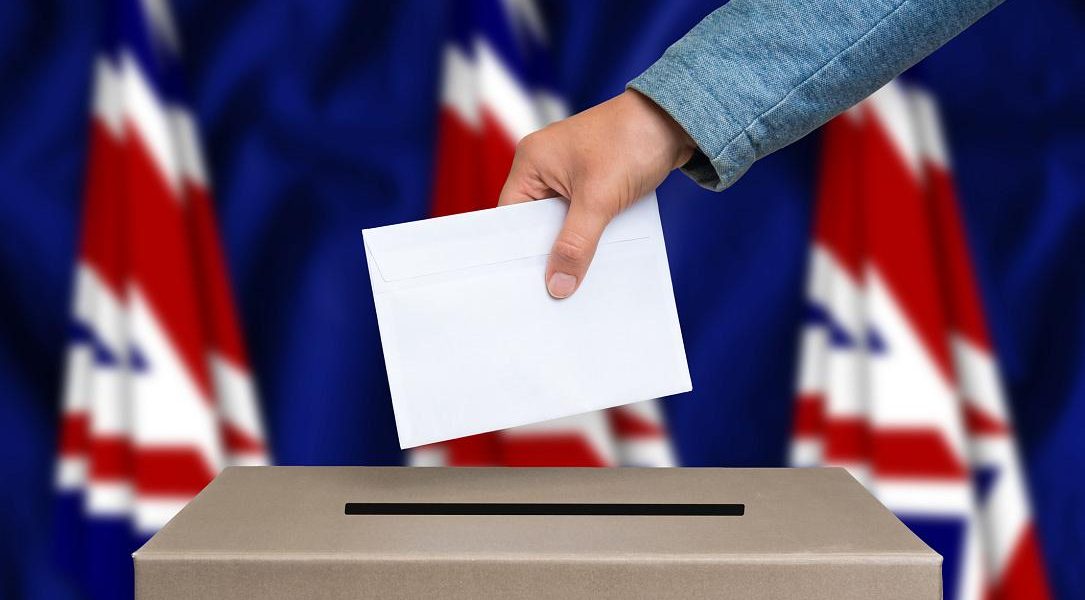 Șaizeci de români candidează în Londra: Reform UK, partidul populist, în prim-plan