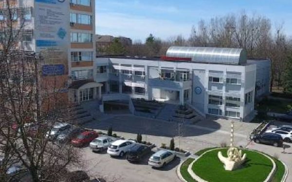 Universitate din Timișoara, apel disperat: Vrea studenți de-afară!