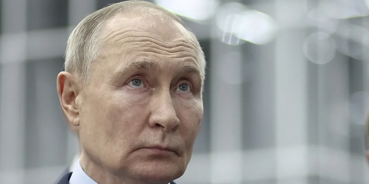 Mari influenceri RUȘI îl critică dur pe Putin: O premieră istorică