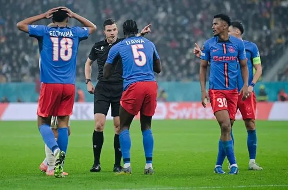 Weekendul 20-21 decembrie marchează ultima rundă din 2025 a SuperLigii românești de fotbal, fiind programată cu meciuri ce se vor desfășura în zilele de sâmbătă și duminică, pe fondul finalizării sezonului anual