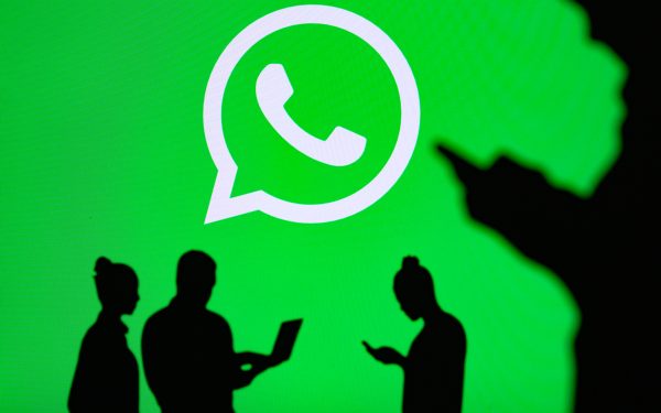 Comisia Europeană, NU de acord cu taxarea AI pe WhatsApp