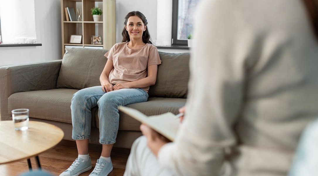 Deputatul Liberal RALUCA TURCAN a anunțat miercuri, 8 aprilie, adoptarea proiectului de lege care prevede consiliere psihologică gratuită pentru părinții și tutorii copiilor diagnosticați cu tulburări de spectru autist sau sindrom Down