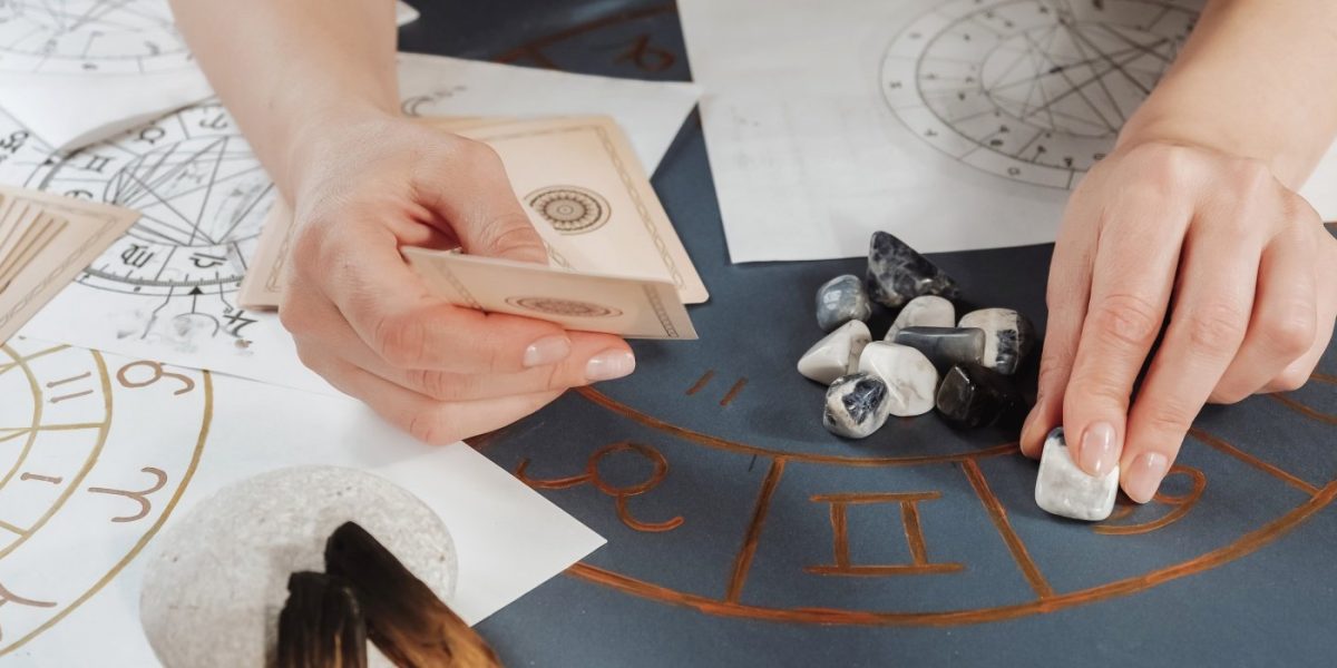 Perioada 8-15 aprilie aduce o serie de transformări și oportunități semnificative pentru toate zodiile, potrivit previziunilor astrologice