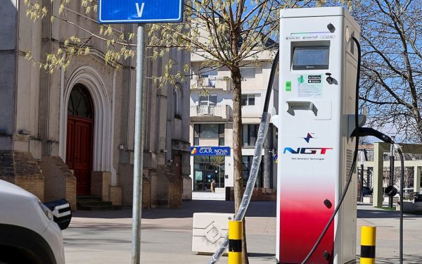 Încărcare electrică: Sectorul 6, pe cale să aibă 40 de stații noi. Vezi locațiile!