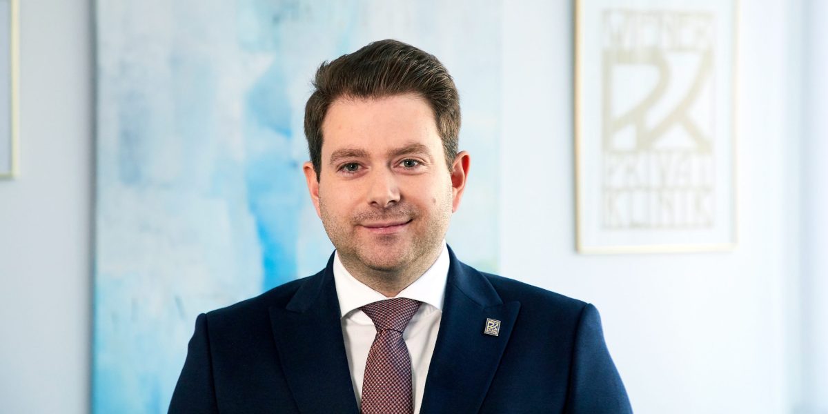 Pacienții străini, până la jumătate din clienții clinicii lui Thomas Ebm