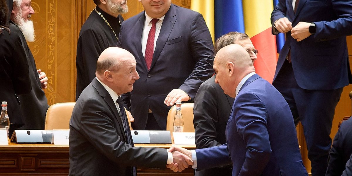 Băsescu, SOLUȚIE ȘOC pentru criza politică: „Dacă e moartă, trebuie reînviată”