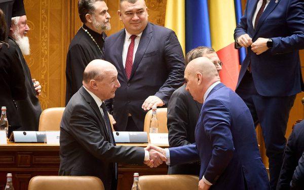 Băsescu, SOLUȚIE ȘOC pentru criza politică: „Dacă e moartă, trebuie reînviată”