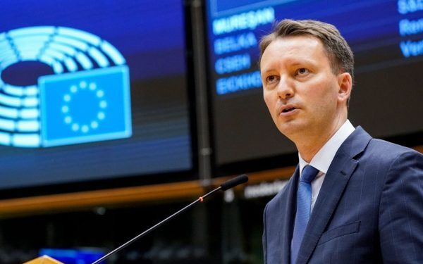 MUREȘAN (PNL): Minoritate agresivă vrea puterea, dar nu va reuși
