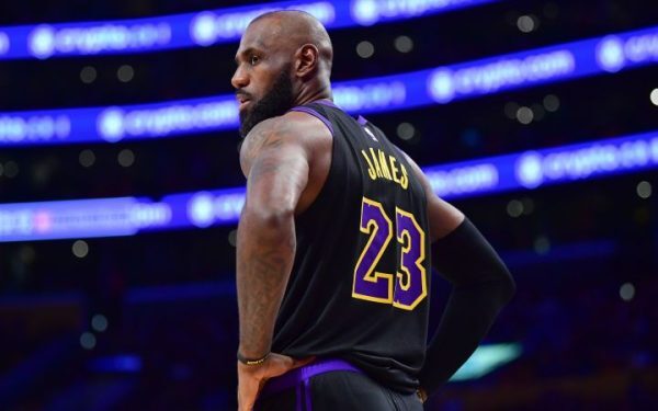 LeBron James părăsește Lakers! E pe piața liberă