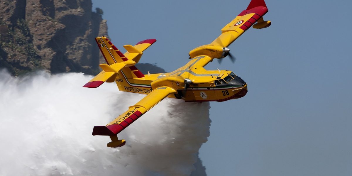 LA, incendiile făceau ravagii, stare de urgență decretată
