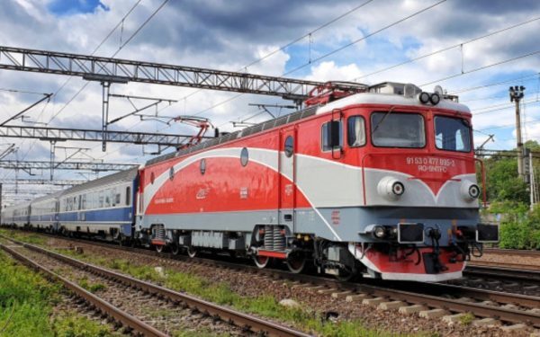 București-Constanța blocat: Trenuri cu 2h întârziere la Gara de Nord