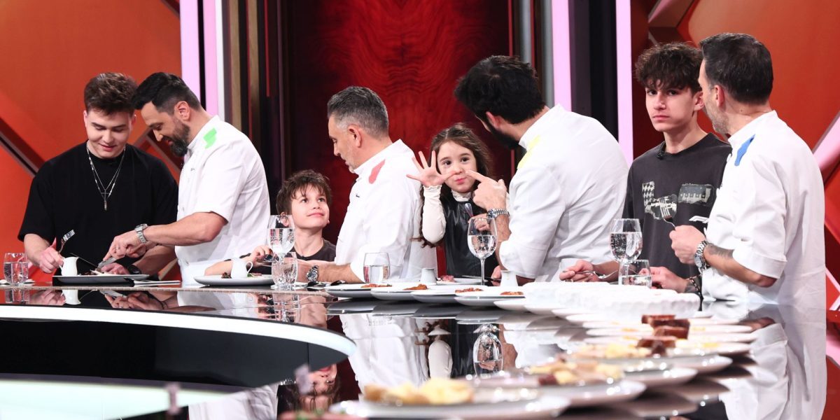 FOTO. Chefi la cuțite: finalistul mic, campion la Antena 1