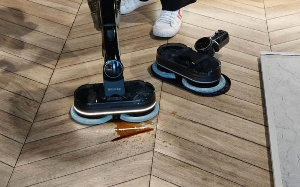 Miele revoluționează bucătăria: plite și vase smart, aspiratoare noi în România