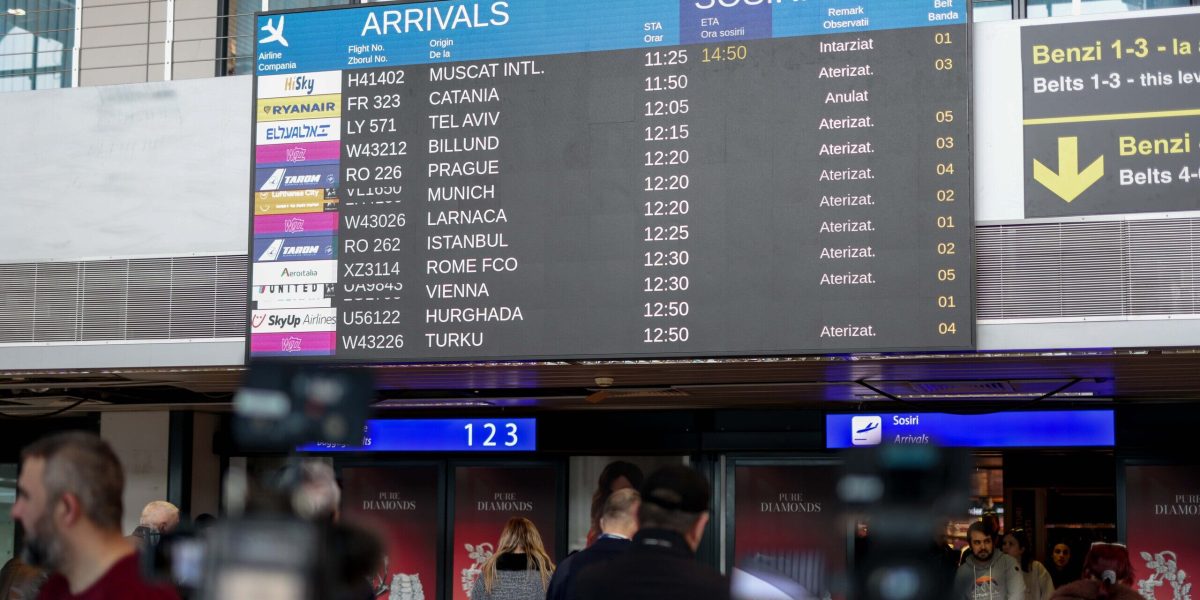 Otopeni predă zborurile unei firme britanice din cauza haosului