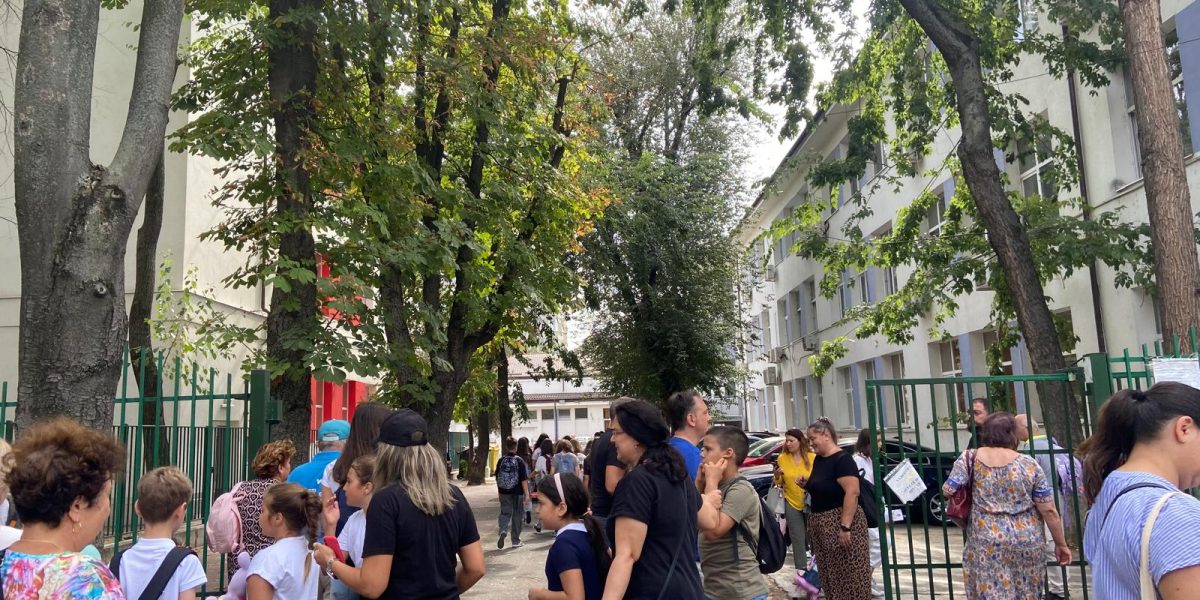 Bac 2026: Elevii bucureșteni intră mâine în focul examenului