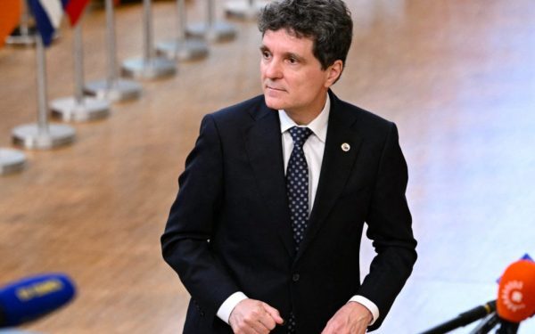 Nicușor Dan | Solicitare către partide pentru guvern minoritar