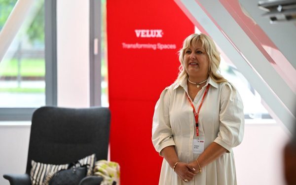 VELUX România pariază pe mansardele electrice